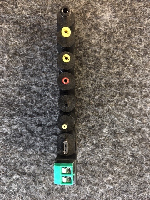 Univ. Power Supply Adapter 6V-24V