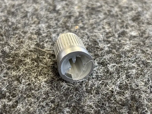 Midas M32 M32live M32R M32Rlive knob EQ and Gain 19.4 mm.webp