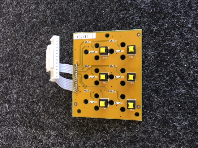 [CP04-01133-000] X32 Mute pcb  version 1
