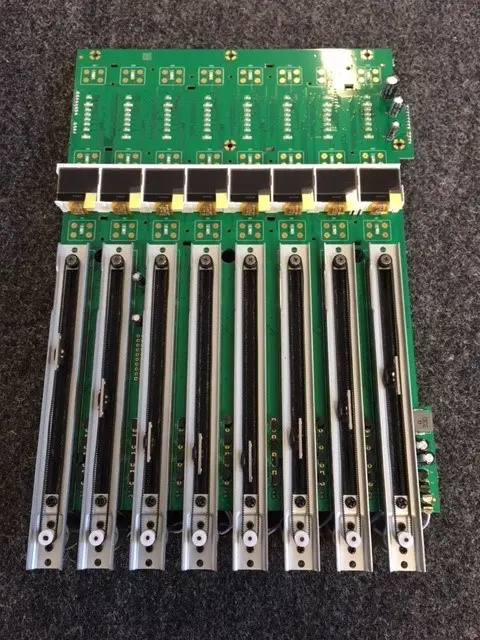 [CP14-00405-000] X32 middle fader pcb Version 2