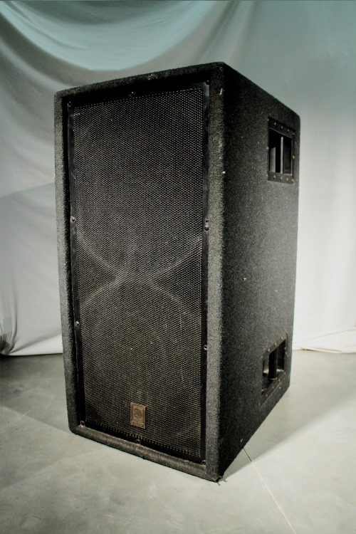 [SP3 SUB LOW] Location Sound Projects SP3 LOW actief.