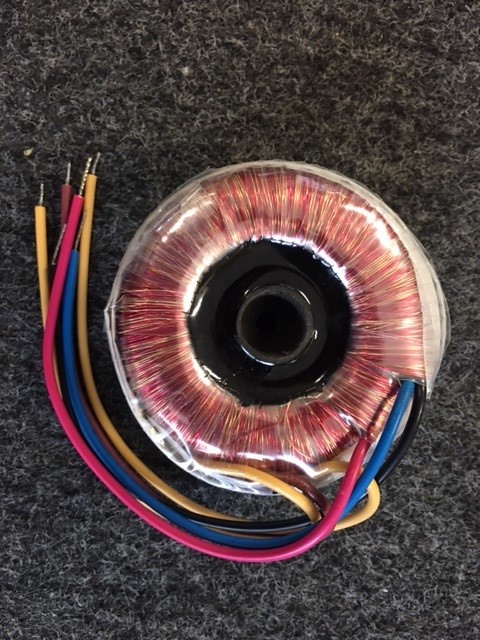 [CQ07-00181-000] Transfo 120/230 V; 6 W; 75 mm  CX2310  CX3400  FBQ1502  HA4700  HA8000  MDX4600 MIC2200 MX882 RX1602  VX2000 XR4400 ZMX8210