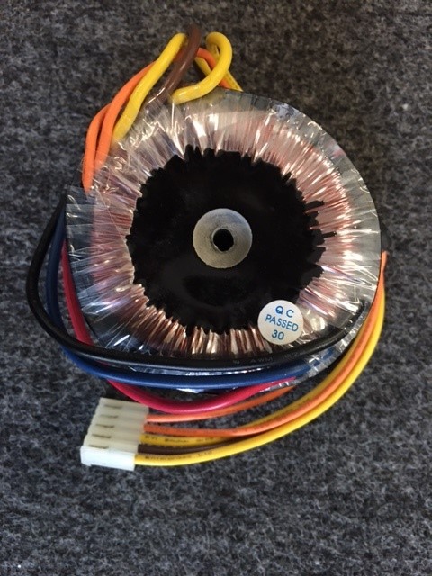 Behringer BXL450 , BXL450A , LX110-BK , LX110-BU , LX110-GY , LX110-RD  Power supplies Transformers linear 120/230V End of life  Not available