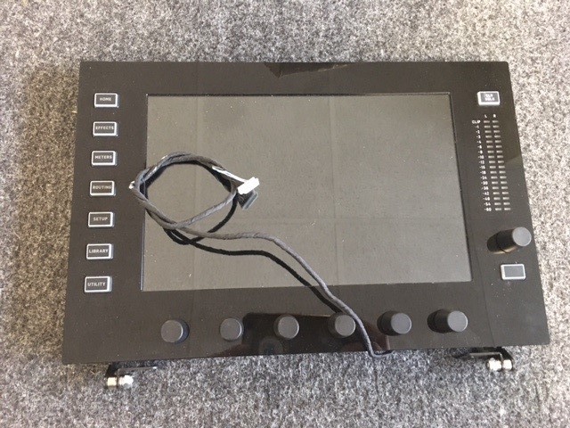 Behringer Wing Display