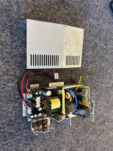 Behringer Xenyx  X1832USB X1222USB  QX1222USB X2222USB X1622USB QX1622USB etc  power supply PSU VERSION 1