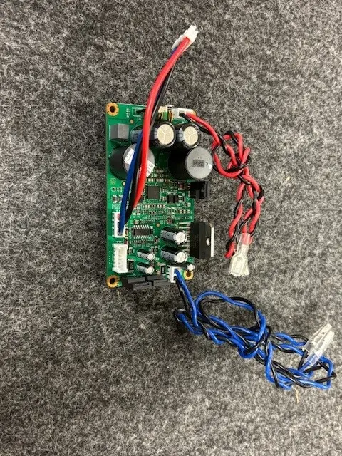 Behringer luidspreker F1320D AMP pcb 