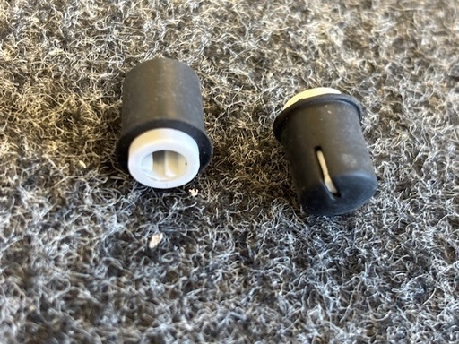 [FJ20-00002-000] FP 10000Q Knob Cap